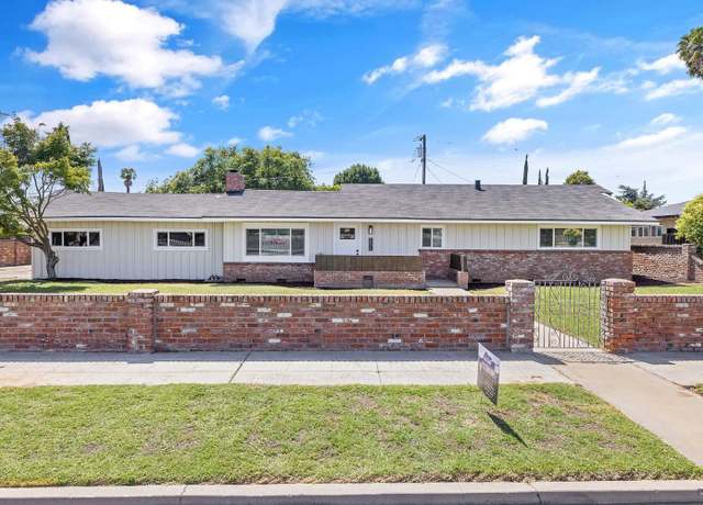 Property at 5075 N College Ave, Fresno, CA 93704, 3 beds, 2 baths