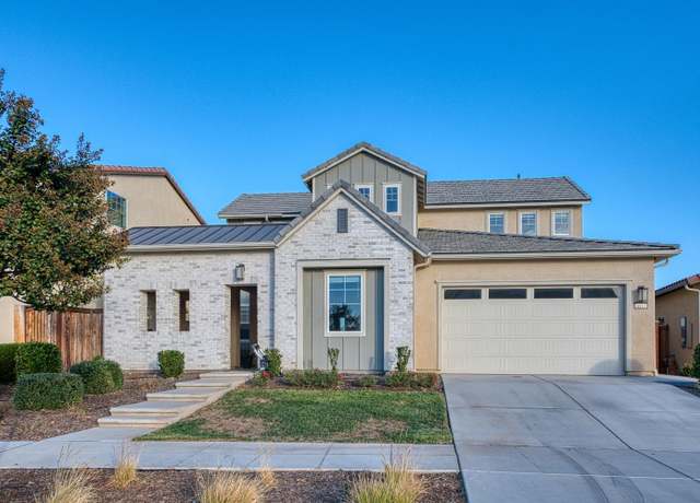 Property at 4477 Vineyard Dr, Madera, CA 93636, 4 beds, 2.5 baths