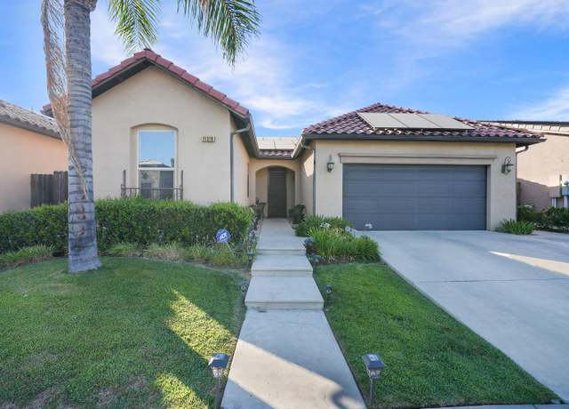 Property at 11319 N Via Napoli Dr, Fresno, CA 93730, 3 beds, 2 baths