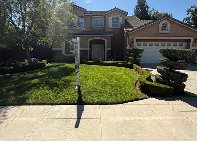 Property at 1756 N Holly Ave, Clovis, CA 93619, 4 beds, 3 baths