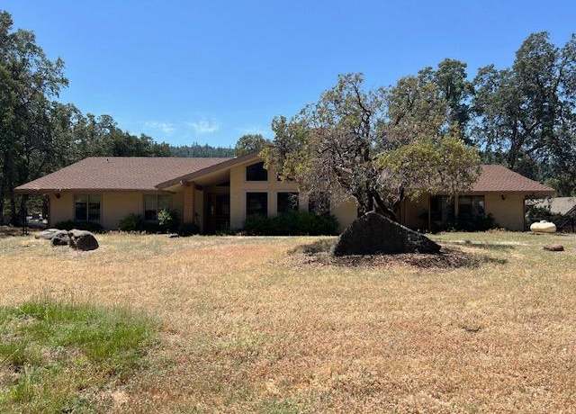 Property at 50601 Barcus Cir, Coarsegold, CA 93614, 4 beds, 2.5 baths