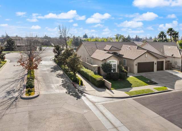 Property at 3080 Pico Ave, Clovis, CA 93619, 4 beds, 3.25 baths