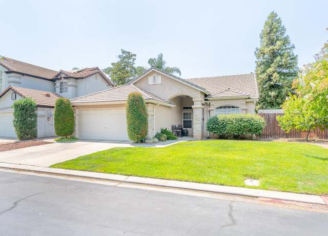 Property at 8639 N Talladega Way, Fresno, CA 93720, 3 beds, 2 baths