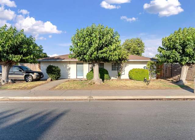 Property at 1627 Villa Ave, Clovis, CA 93612, 3 beds, 1 bath