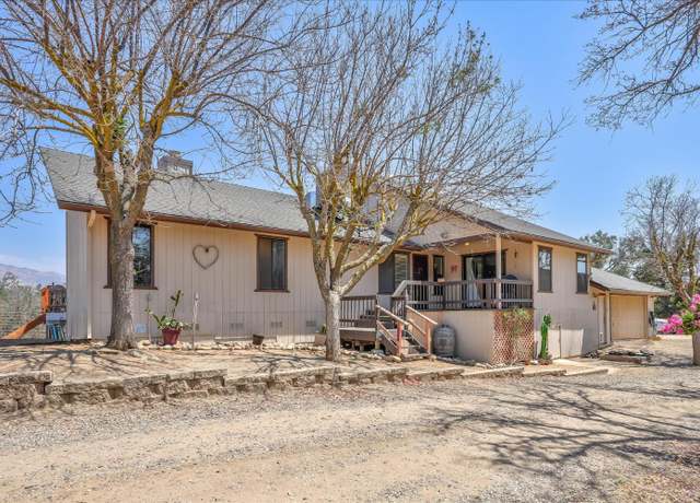 Property at 14982 N Morgan Canyon Rd, Prather, CA 93651, 3 beds, 1.75 baths