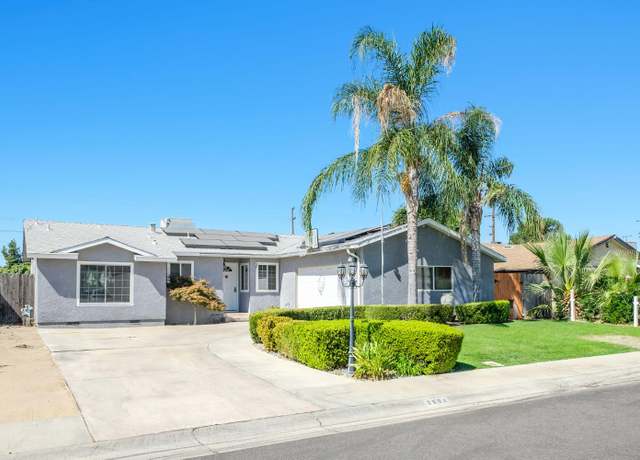 Property at 2604 Harvard Ave, Clovis, CA 93612, 3 beds, 2 baths