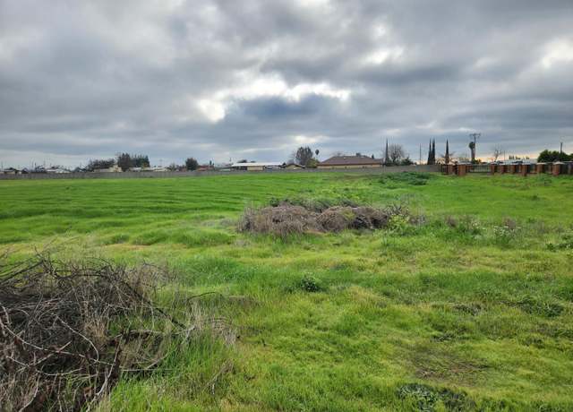 Property at 2210 Grantland Ave, Fresno, CA 93723