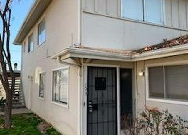 Property at 4942 N Holt Ave #103, Fresno, CA 93705, 2 beds, 1 bath