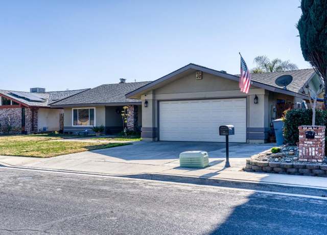 Property at 1854 Ellery, Clovis, CA 93611, 5 beds, 2 baths