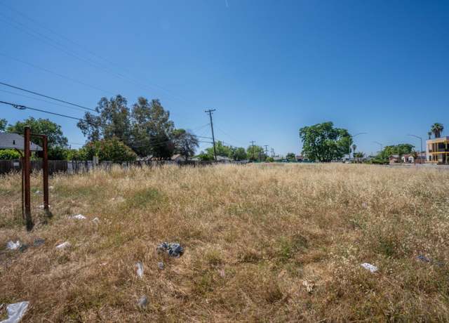 Property at 2305 S Elm Ave, Fresno, CA 93706