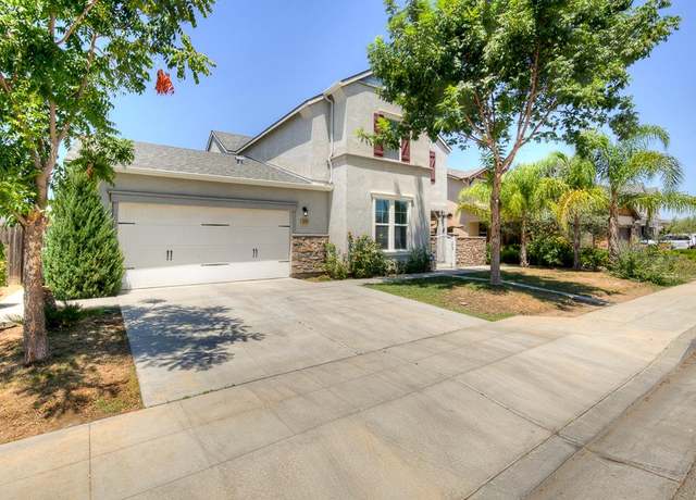 Property at 3669 N Clover Ave, Fresno, CA 93727, 5 beds, 3.25 baths