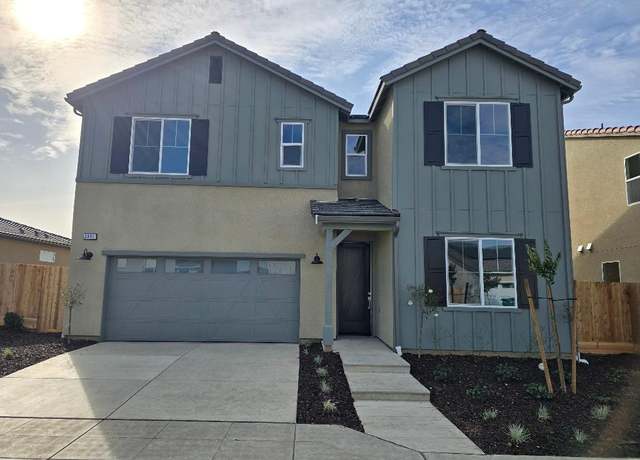Property at 2851 E Colina Dr, Fresno, CA 93730, 4 beds, 3 baths