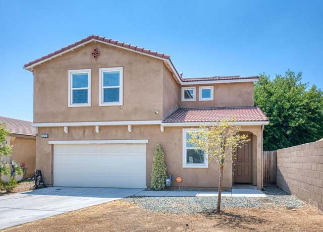 Property at 2354 S Garden, Fresno, CA 93725, 5 beds, 3.5 baths