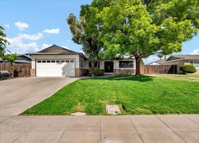 Property at 30 S Cambridge Dr, Lemoore, CA 93245, 3 beds, 2 baths