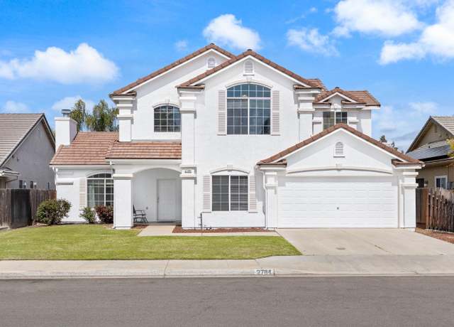 Property at 2784 E Waterford Ave, Fresno, CA 93720, 4 beds, 2.25 baths