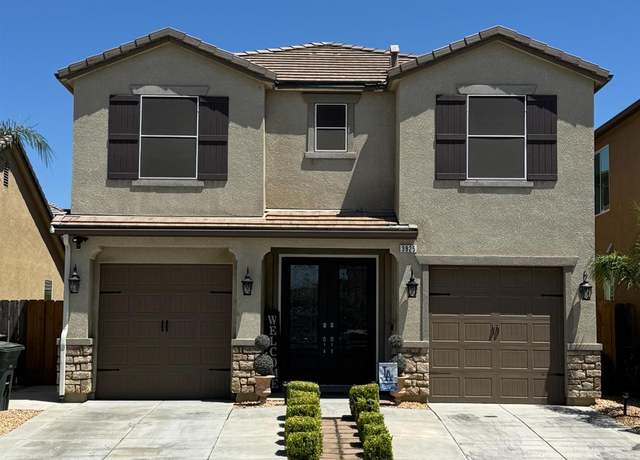Property at 3925 Griffith Ave, Clovis, CA 93619, 4 beds, 2.75 baths