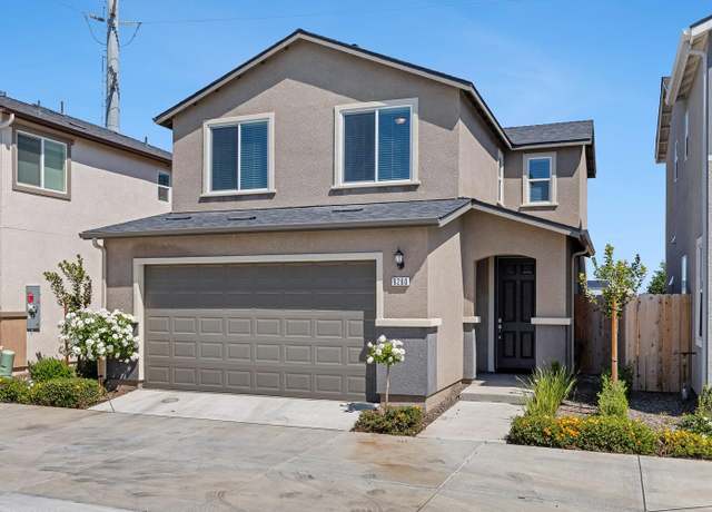 Property at 6260 E Malbec Dr, Fresno, CA 93727, 3 beds, 2.5 baths