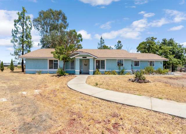 Property at 17101 La Canada Rd, Madera, CA 93636, 3 beds, 2 baths