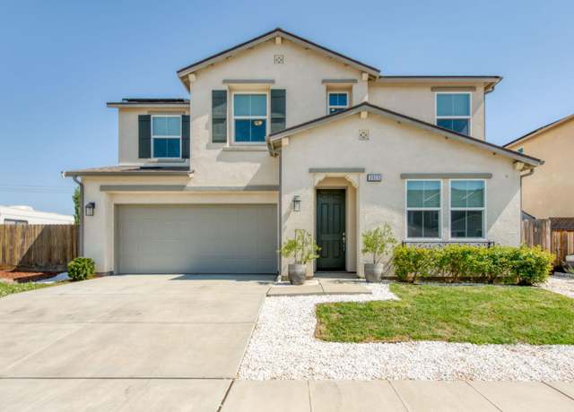 Property at 3923 Morris Ave, Clovis, CA 93619, 4 beds, 3 baths