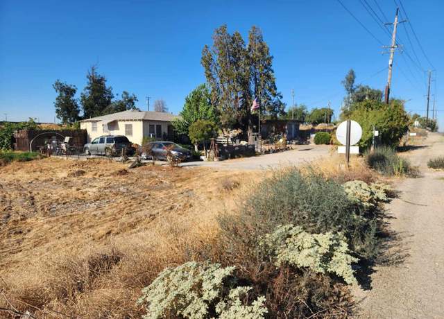 Property at 17689 E Manning Ave, Reedley, CA 93654, 2 beds, 1.5 baths