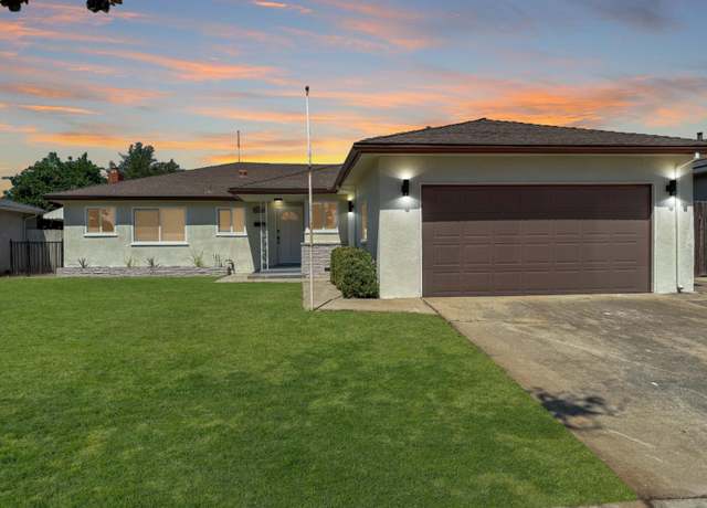 Property at 4665 N Orchard St, Fresno, CA 93726, 4 beds, 1.75 baths