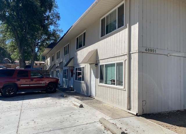Property at 48951 River Park Rd, Oakhurst, CA 93644, 14 beds, 7 baths