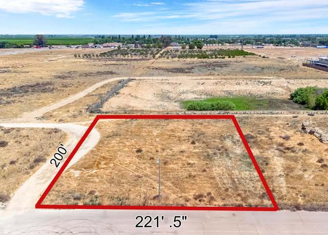 Property at 1 E Idustrial Dr, Parlier, CA 93648