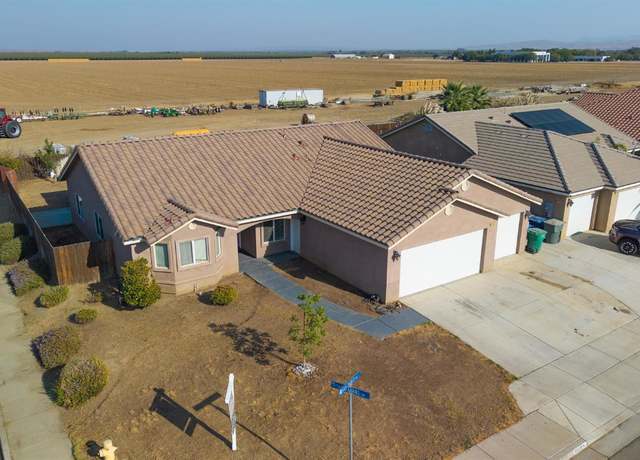 Property at 3020 San Pablo Dr, Coalinga, CA 93210, 4 beds, 2 baths