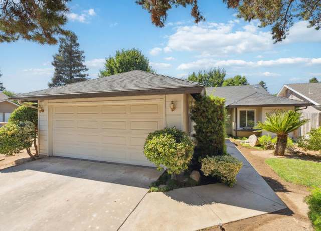 Property at 1059 E Fallbrook Ave, Fresno, CA 93720, 3 beds, 2 baths