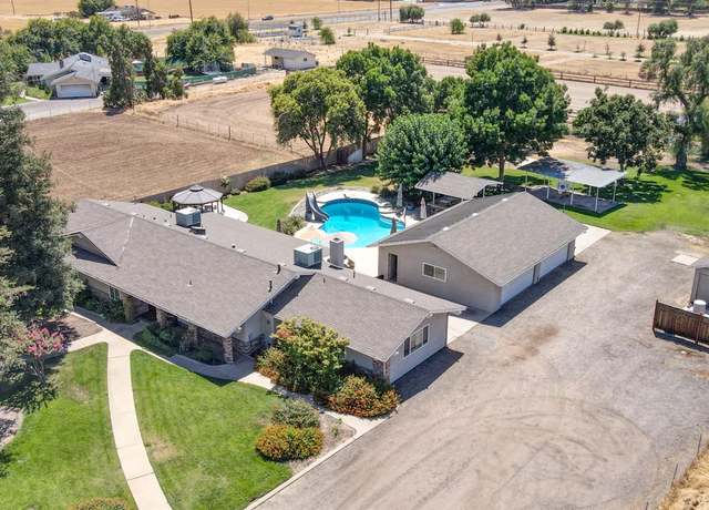 Property at 5091 N Marjan Ave, Clovis, CA 93619, 5 beds, 3 baths