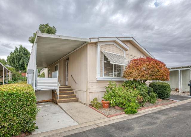 Property at 221 W Herndon Ave #41, Pinedale, CA 93650, 2 beds, 2 baths