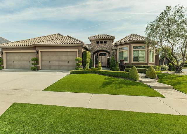 Property at 1807 N Rector Ave, Clovis, CA 93619, 5 beds, 3 baths