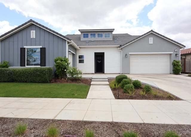 Property at 1008 Treasure Hills Dr, Madera, CA 93636, 4 beds, 3.5 baths