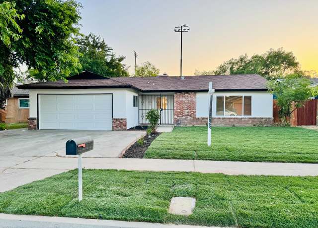 Property at 2332 S Jackson Ave, Fresno, CA 93725, 4 beds, 1.75 baths