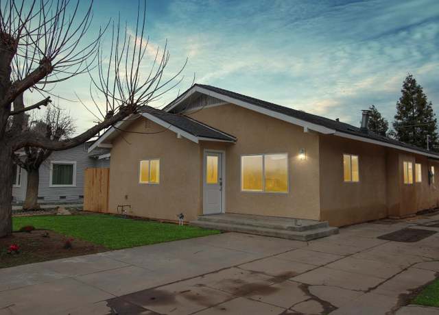 Property at 558 N Acacia Ave, Reedley, CA 93654, 4 beds, 1.75 baths