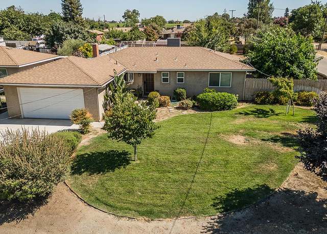 Property at 225 W Larsen Ave, Fresno, CA 93706, 3 beds, 1.75 baths