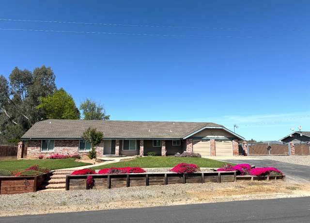 Property at 14728 Huntington Rd, Madera, CA 93636, 3 beds, 2 baths