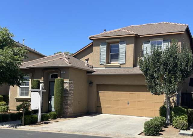 Property at 1982 N Todd Hedrick, Clovis, CA 93619, 4 beds, 2.75 baths