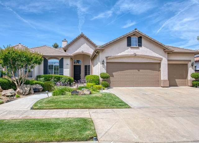 Property at 141 Houston Ave, Clovis, CA 93611, 4 beds, 3 baths