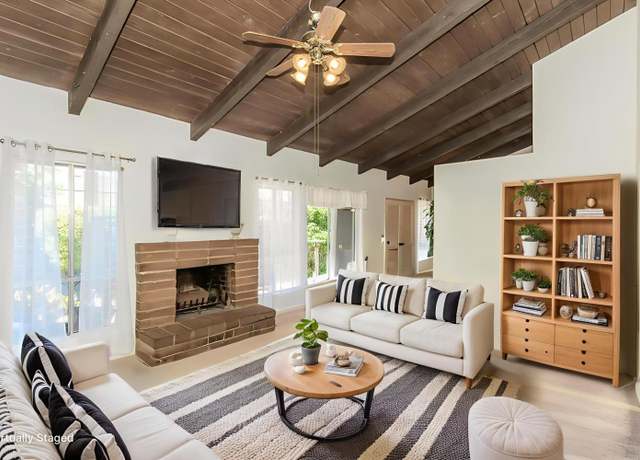 Property at 6338 N Maroa Ave #115, Fresno, CA 93704, 2 beds, 2 baths