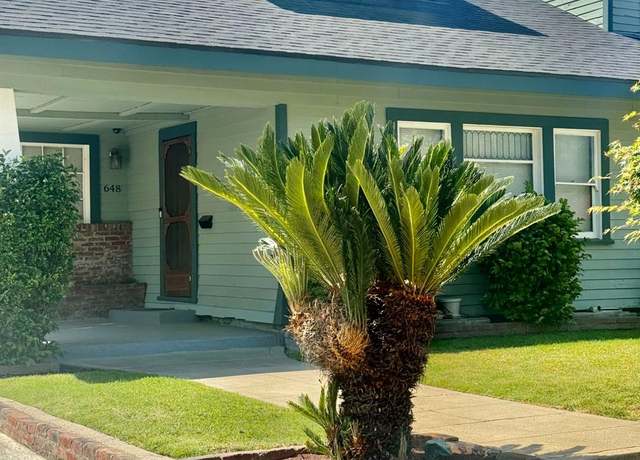 Property at 648 E Elizabeth St, Fresno, CA 93728, 4 beds, 1 bath