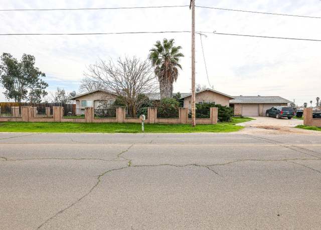 Property at 27592 Avenue 16, Madera, CA 93638, 3 beds, 2.5 baths