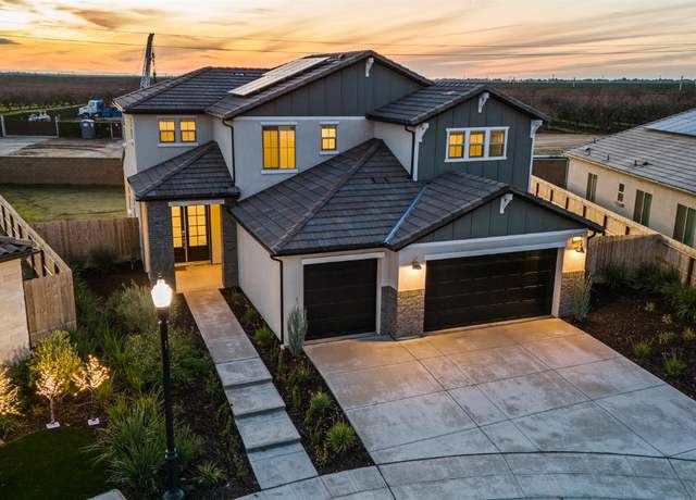 Property at 946 Talus Way S, Madera, CA 93636, 4 beds, 3.5 baths