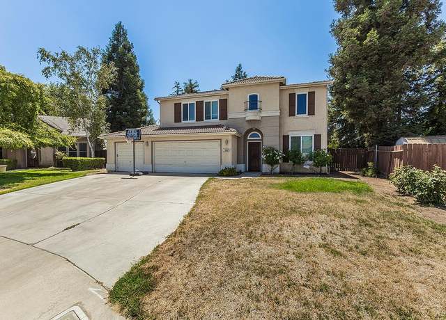 Property at 1903 N Sunny Ln E, Reedley, CA 93654, 4 beds, 3 baths
