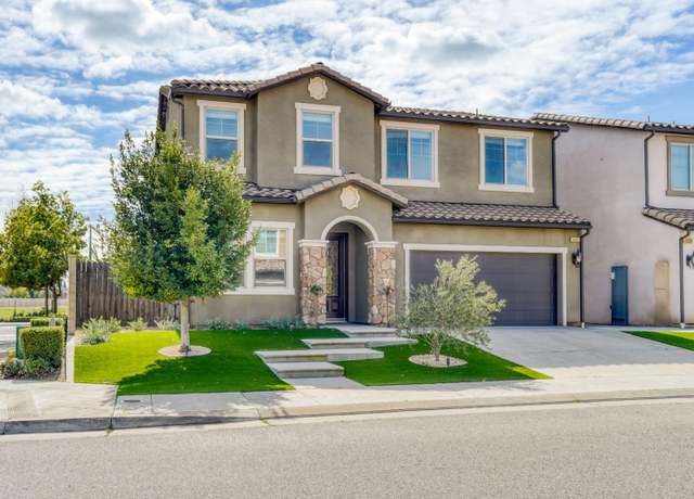 Property at 1647 E Autumn Sage Ave, Fresno, CA 93730, 4 beds, 3 baths