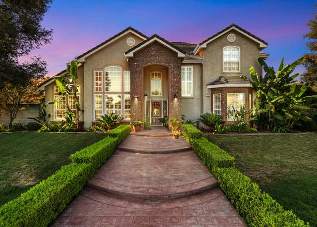 Property at 2400 Country Club Ln, Selma, CA 93662, 4 beds, 3 baths