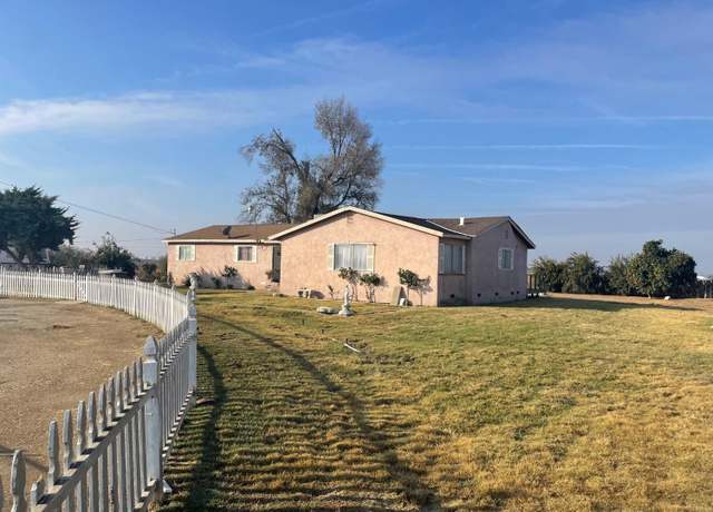 Property at 12840 10th Ave, Hanford, CA 93230, 4 beds, 2 baths