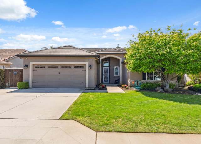 Property at 2974 Twain Ave, Clovis, CA 93611, 3 beds, 2 baths