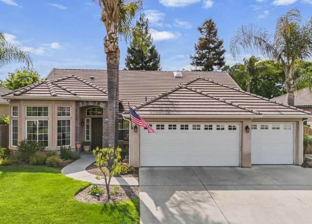 Property at 2476 E Soquel Cir, Fresno, CA 93720, 3 beds, 2 baths