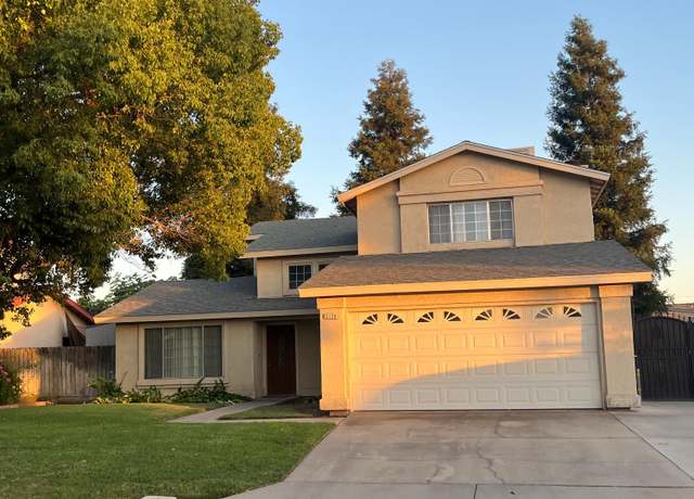 Property at 5120 E Truman Ave, Fresno, CA 93725, 4 beds, 2.75 baths
